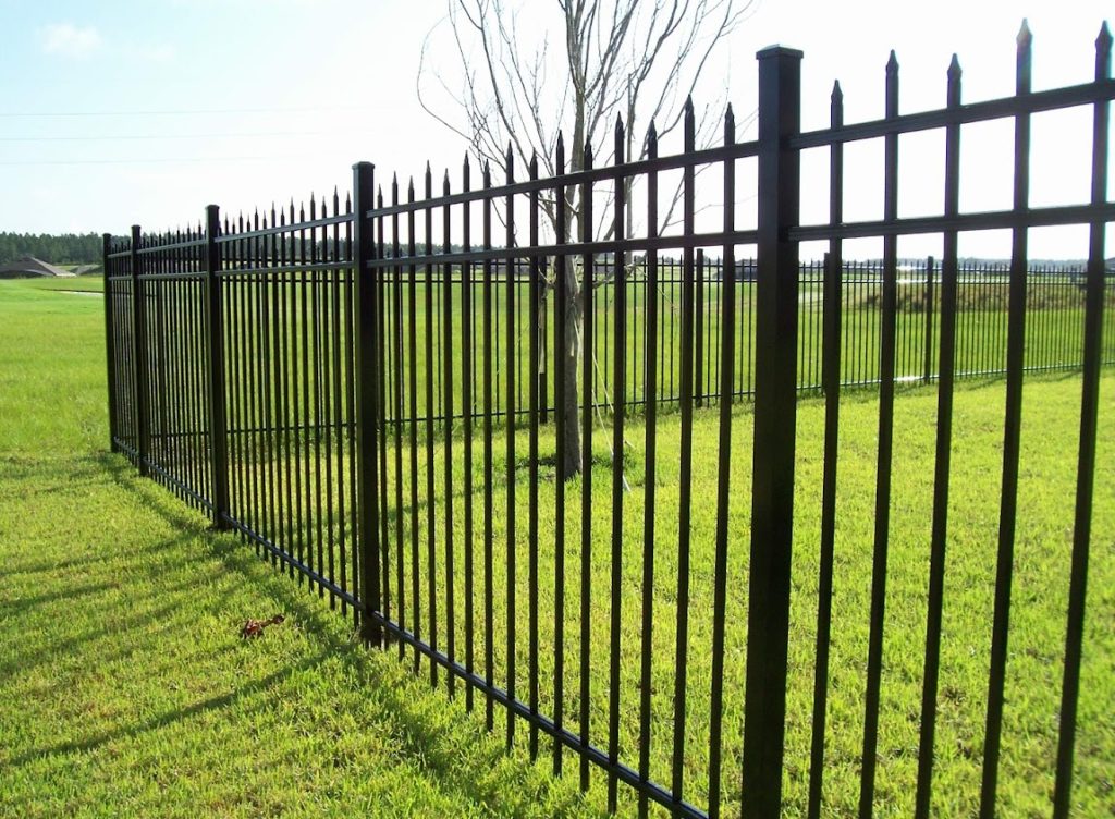 Femar Fence Maryland 59 - Aluminum Fencing
